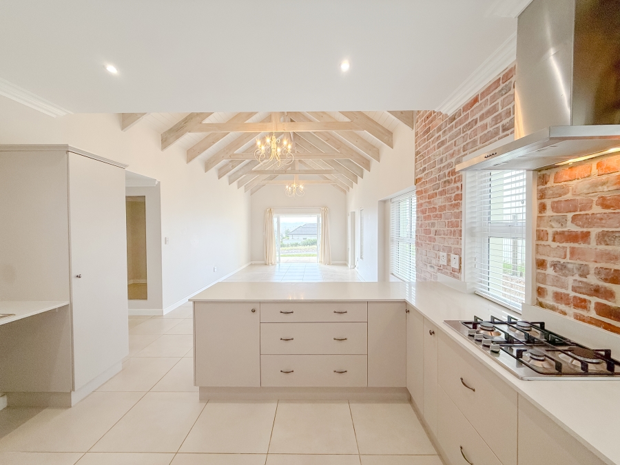 2 Bedroom Property for Sale in Baron View Western Cape